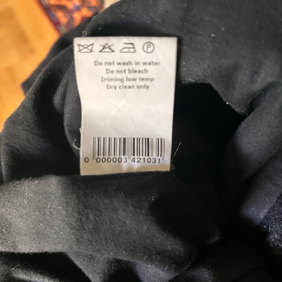 Gorgeous vintage Hussein Chalayan black wool coat. Size 44/M. Lined. - Picture 6 of 11